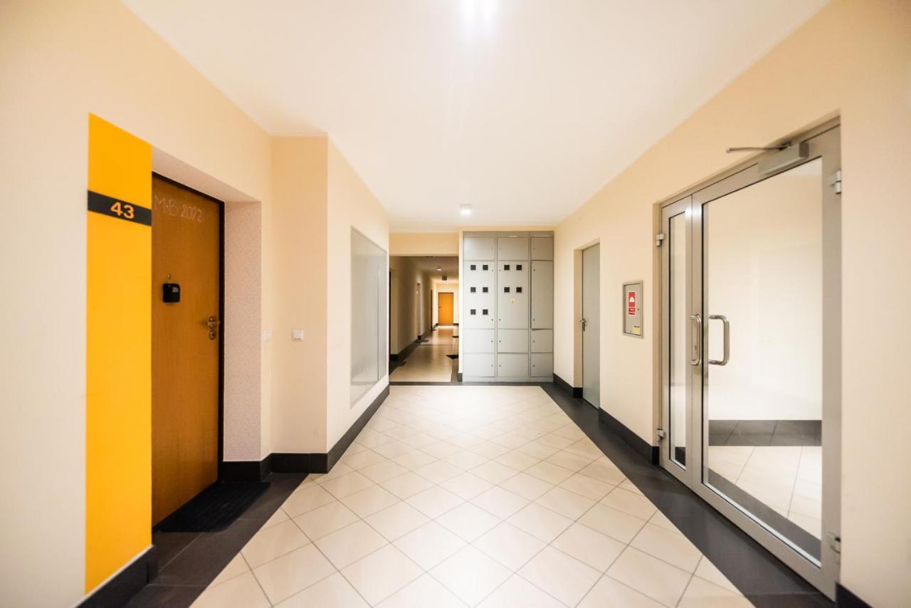 Wola Pleasure Place Apartment Warsaw Ngoại thất bức ảnh