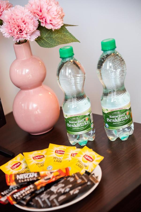 Wola Pleasure Place Apartment Warsaw Ngoại thất bức ảnh